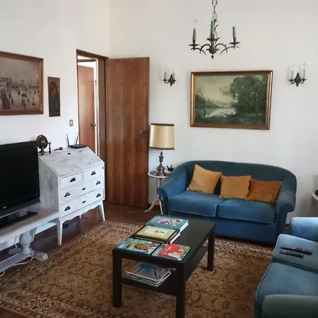 Pensión Casa De Local Oeiras