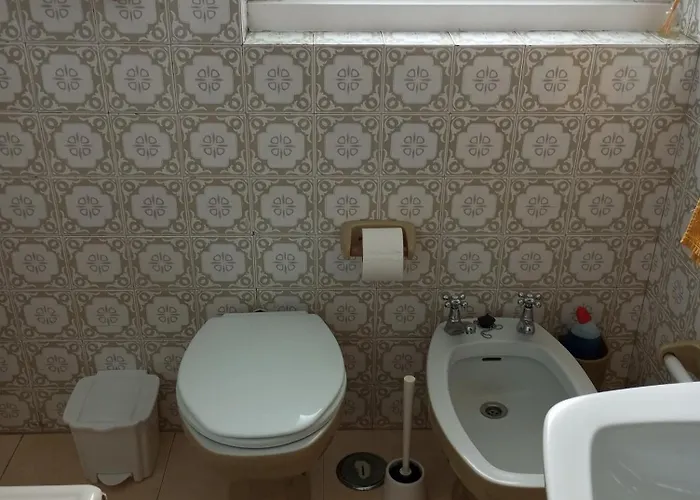 Casa De Local 4*
